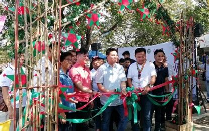 Local products, delicacies and more at Kawit expo.